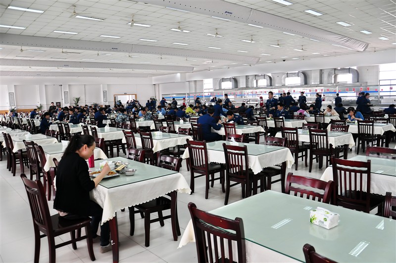 餐飲、物業、安保、消防服務產業